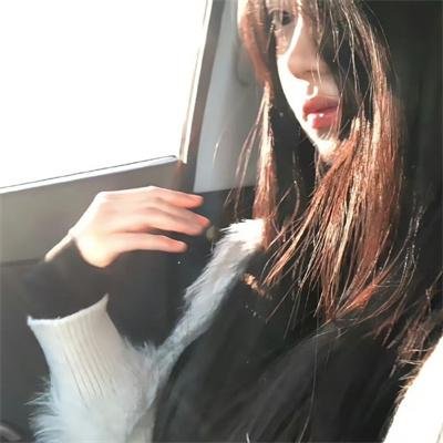 《腼腆英雄》封面